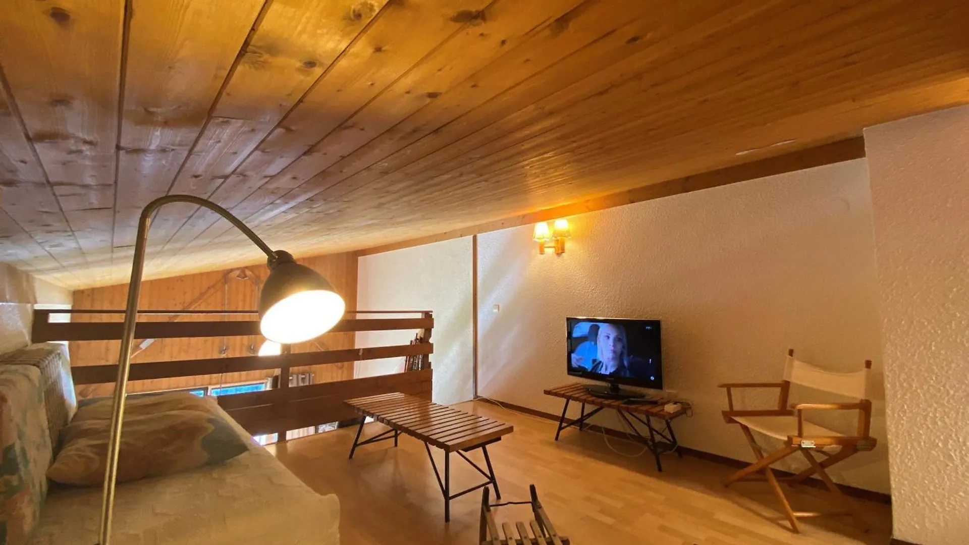 Apartment Chatel : Duplex Cosy Pour 4 Pers Avec Coin Montagne - Fr-1-198-268